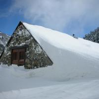Granges des Lurgues sous la neige